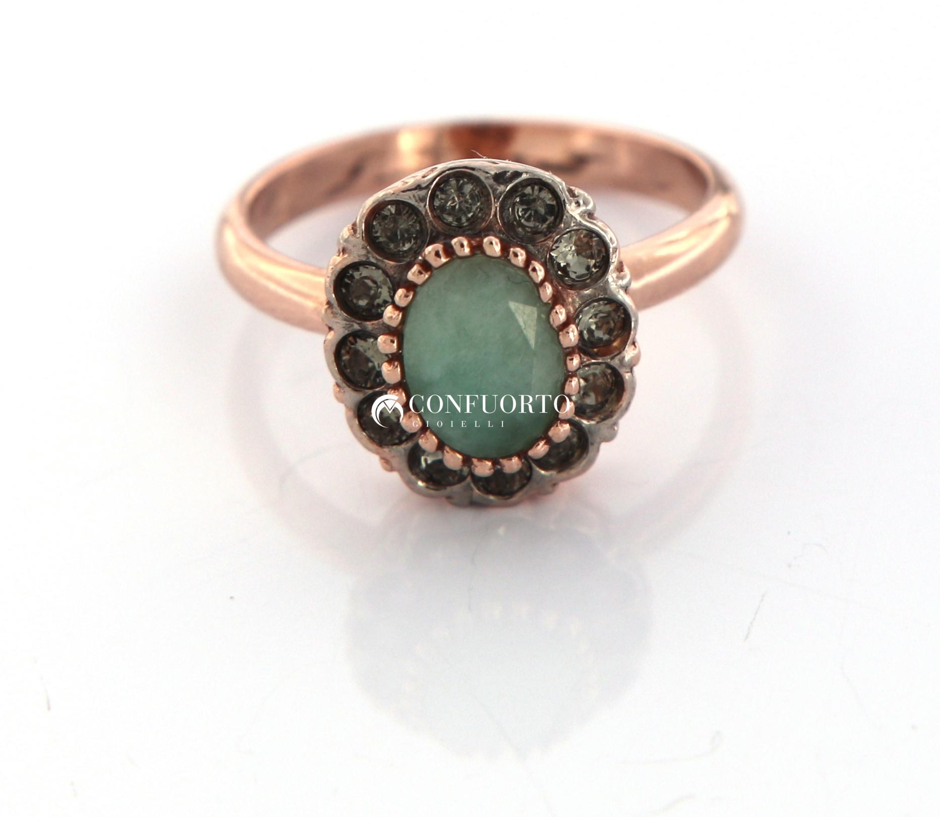 Anello stile antico argento 925% con radice di smeraldo e swarovski black diamond