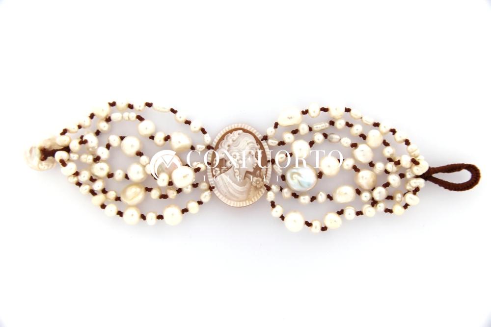 BRACCIALE 6 FILI CON CAMMEO E PERLA BIANCA